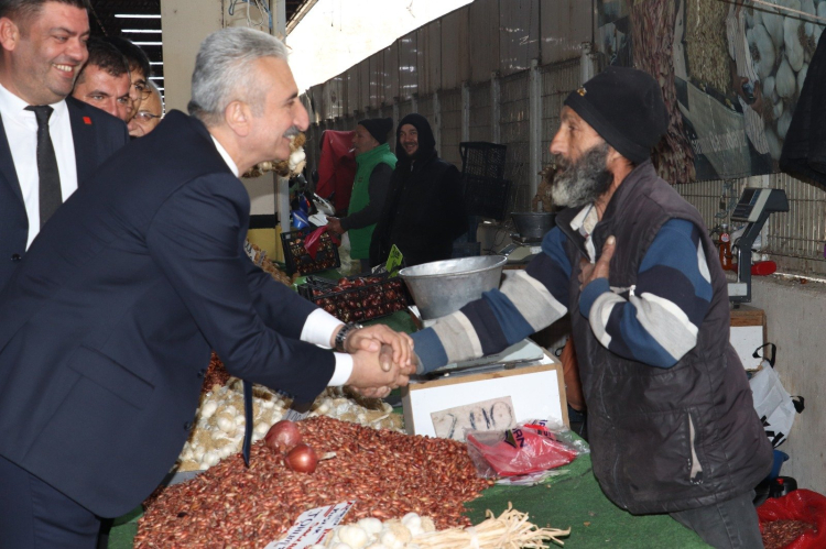 CHP Bursa’dan Mustafakemalpaşa’da saha çalışması