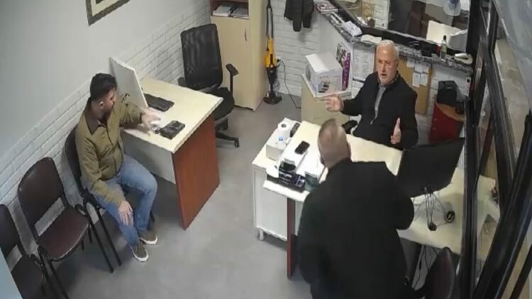 Şile Ağva’da işyerine patlayıcı saldırı!