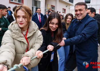 Nevruz’un Coşkusu Bilecik’te Zirve Yaptı: Vali Sözer Öğrencilerle Bir Araya Geldi