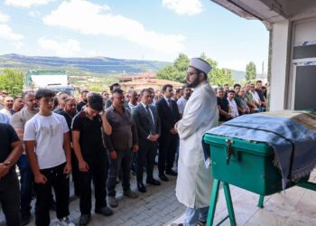 SEVİLEN MUHTAR SON YOLCULUĞUNA UĞURLANDI