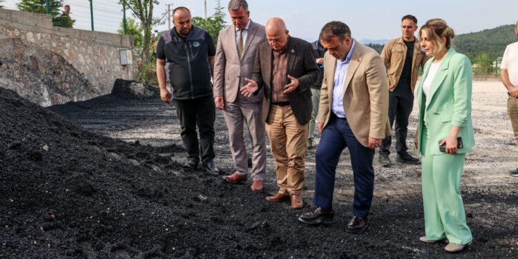 Vali Sözer’den Yol Yatırımlarına Yakın Takip